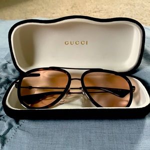 Silver/tortoise shell Gucci Aviators